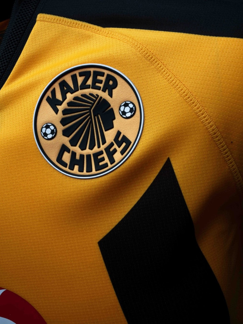 KAIZER CHIEFS 24/25 HOME JERSEY